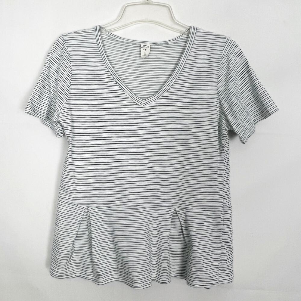 Lazy Sundays Striped Short Sleeve Gray & White Ruffle Hem Top Size Small